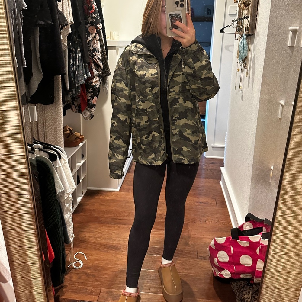 Camo Light Jacket